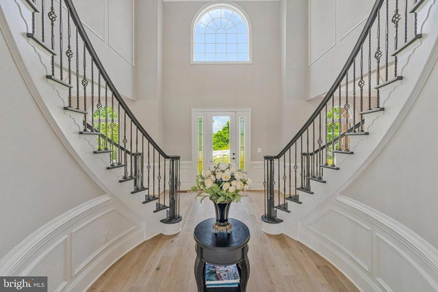 14785 Bankfield Dr, Waterford