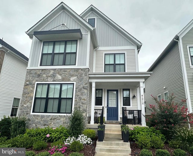 41912 Blair Woods Dr, Brambleton