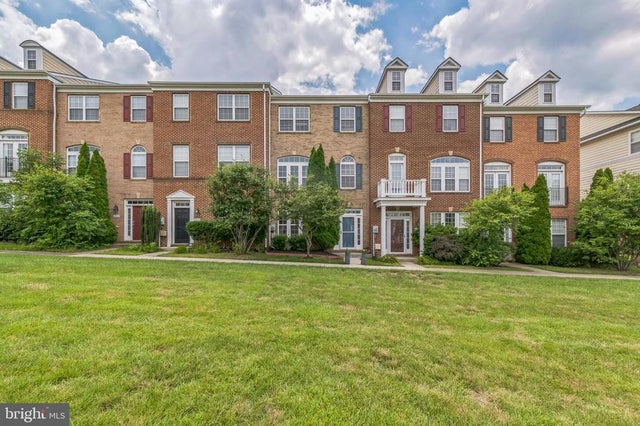 20934 Houseman Ter, Ashburn