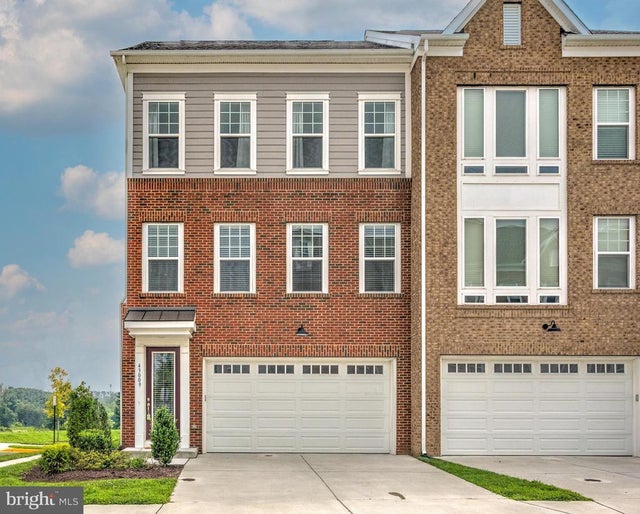 43009 Lost Farm Ter, Leesburg