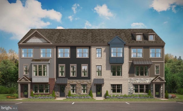 222 Chianti Ter Se, Leesburg