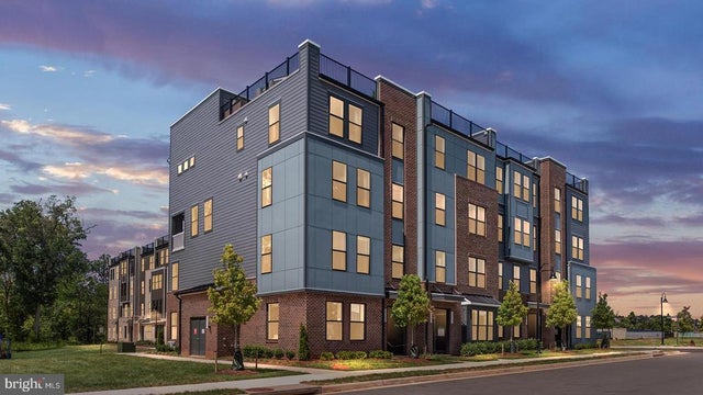 20189 Northpark Dr, ASHBURN