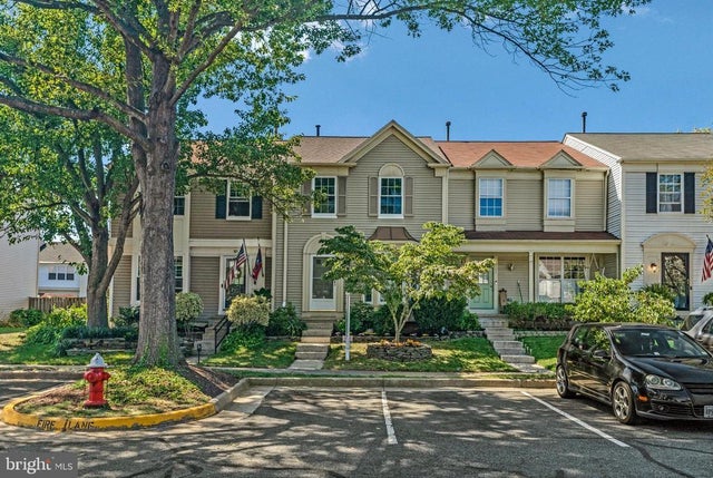 523 Currant Ter Ne, Leesburg