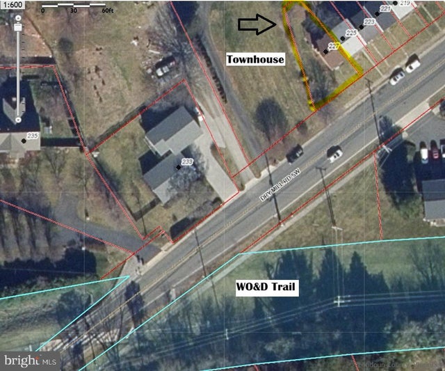 227 Dry Mill Rd Sw, Leesburg