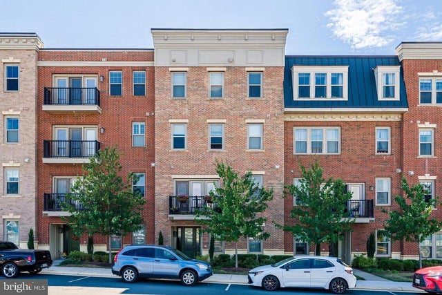 42831 Littlehales Ter, ASHBURN