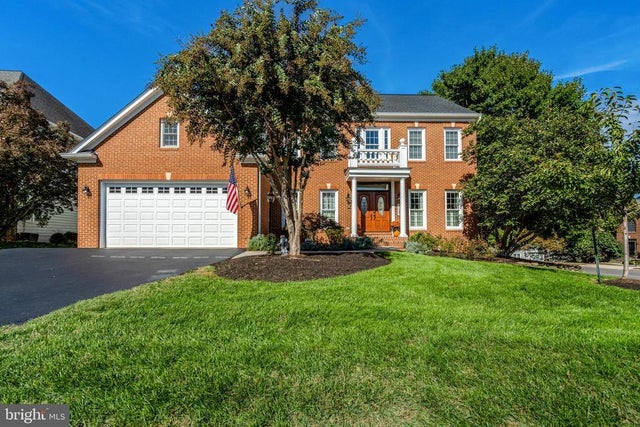 47788 Saulty Dr, Sterling