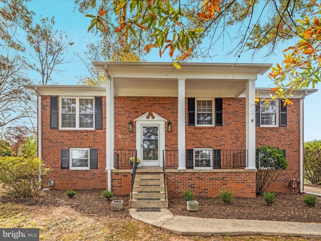 417 Old Waterford Rd Nw, Leesburg