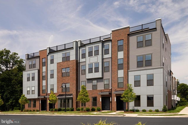 20183 Northpark Dr, ASHBURN