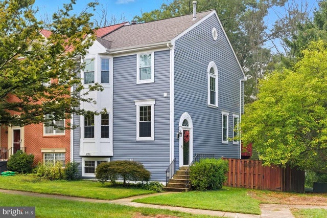 47587 Comer Sq, Sterling