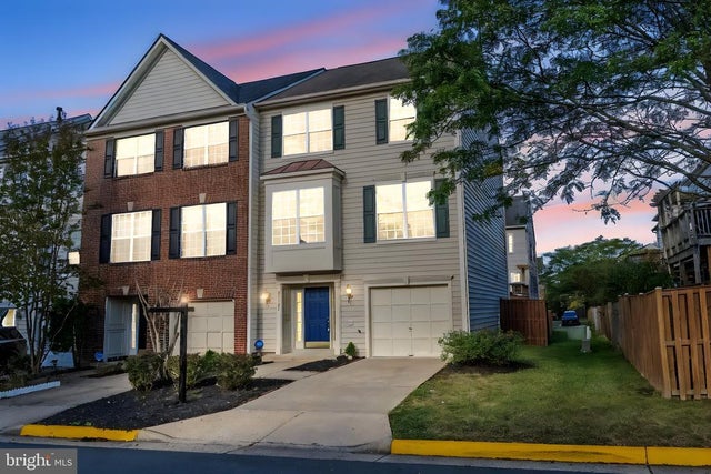 25541 Gwynneth Sq, Chantilly