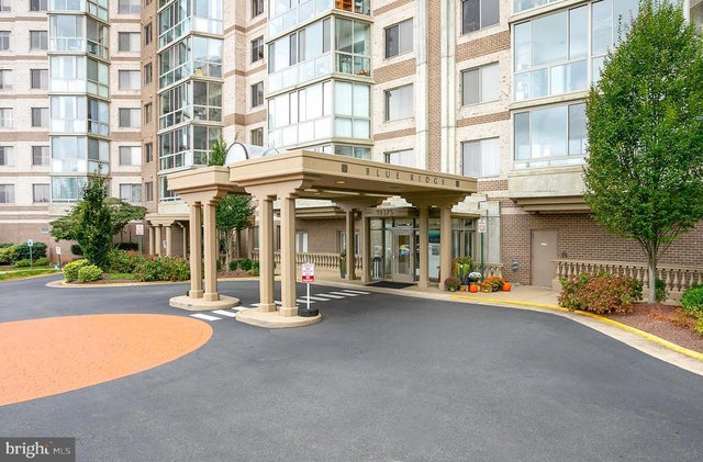 19375 Cypress Ridge Ter #418, Leesburg