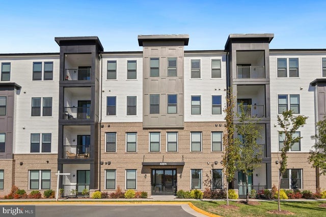 42874 Firefly Sonata Ter #206, Ashburn