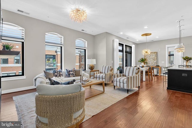 3 Stationmaster St Se #402, Leesburg