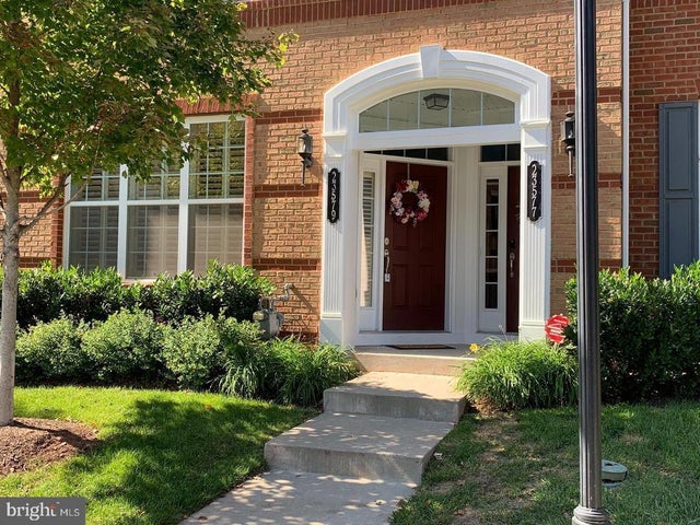 23579 Belvoir Woods Ter, ASHBURN