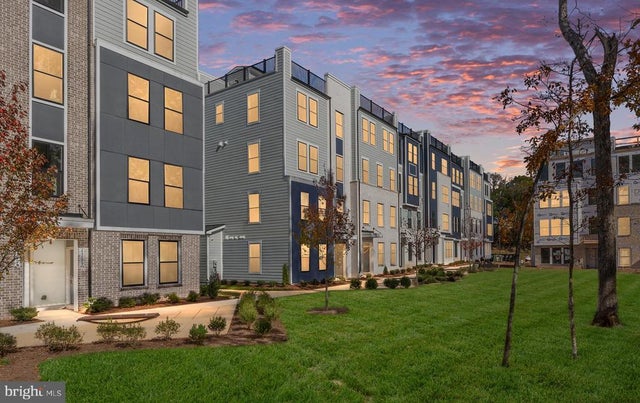 45199 Drowes Ter, Dulles