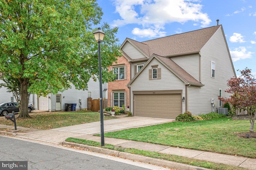 815 Catoctin Cir Ne, LEESBURG