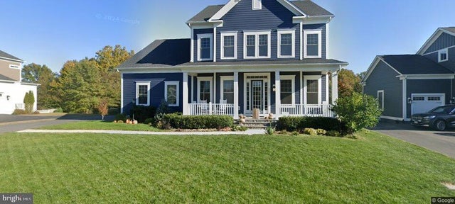 25970 Liquidambar Ln, Aldie