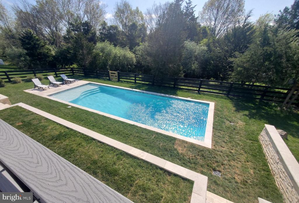 25970 Liquidambar Ln, ALDIE