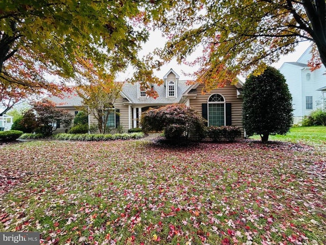 609 S Maple Ave, Purcellville