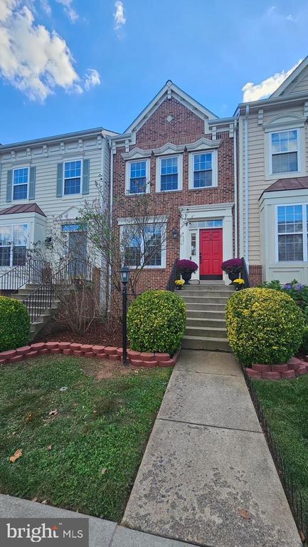 561 Edmonton Ne, Leesburg