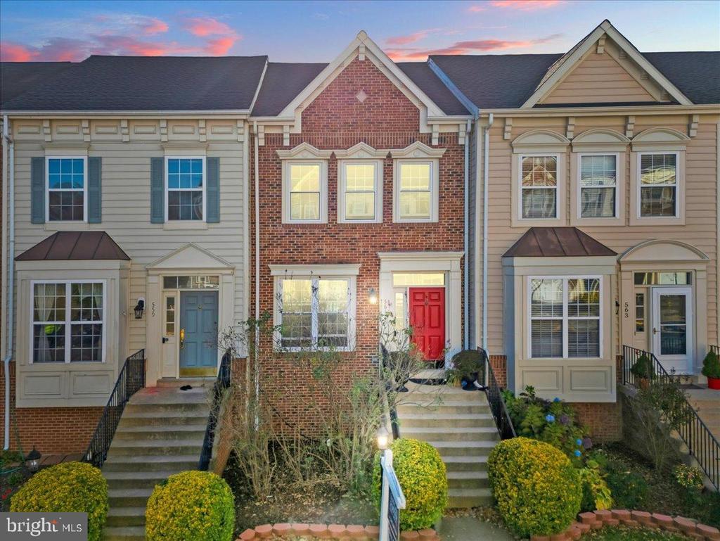 561 Edmonton Ne, LEESBURG