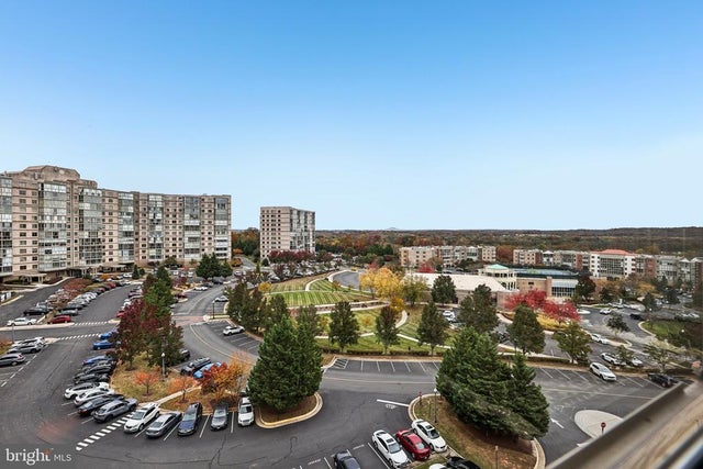 19375 Cypress Ridge #708, Leesburg