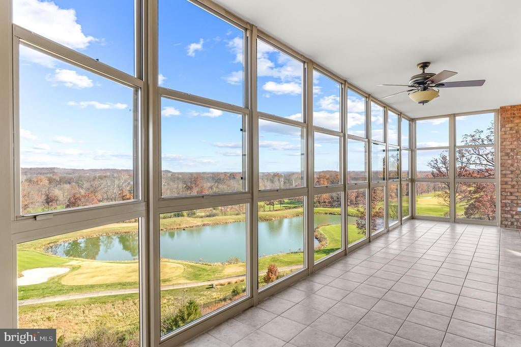 19360 Magnolia Grove Sq #316, LEESBURG