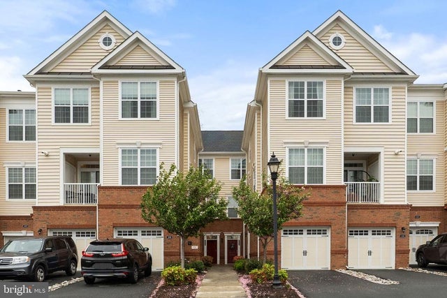 23255 Milltown Knoll Sq #109, Ashburn
