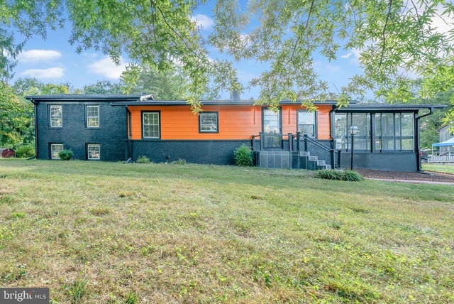 10006 S Grant Ave, Manassas