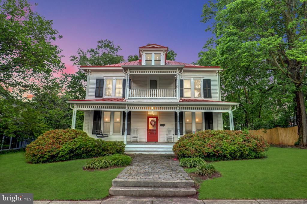 9309 West St, MANASSAS