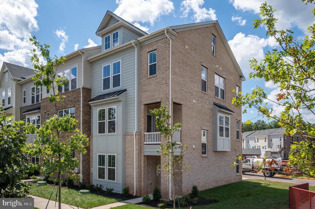 10130 Queens Way, MANASSAS