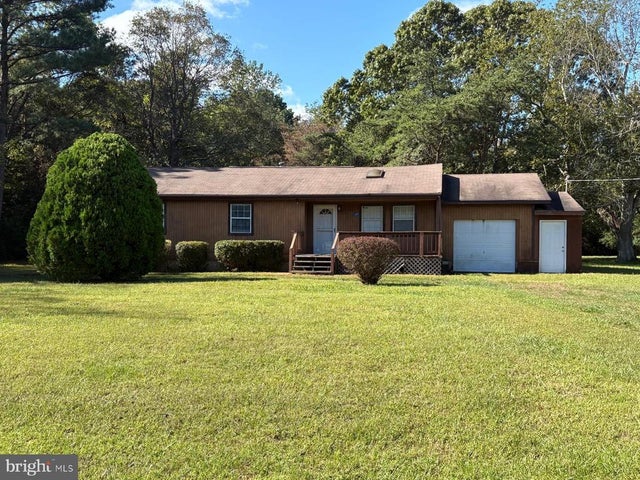 297 White Sand Dr, Heathsville