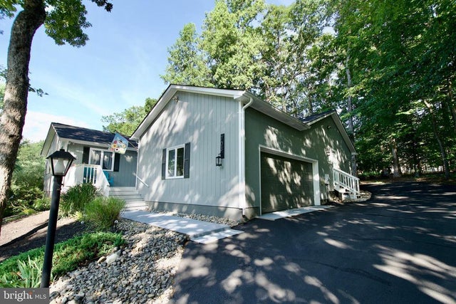 703 Gold Valley Rd, Locust Grove