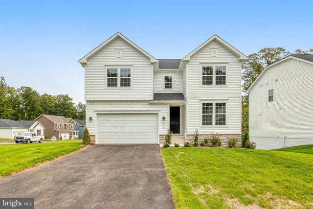 2845 White Tail Dr, Locust Grove