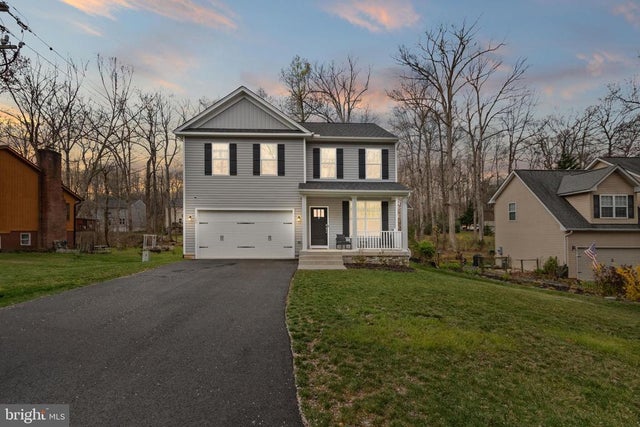 102 Monroe St, Locust Grove