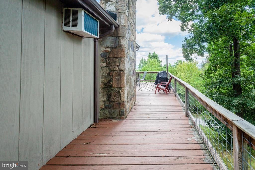 2668 Pine Grove Rd, STANLEY VA STANLEY Cabin Homes For Sale