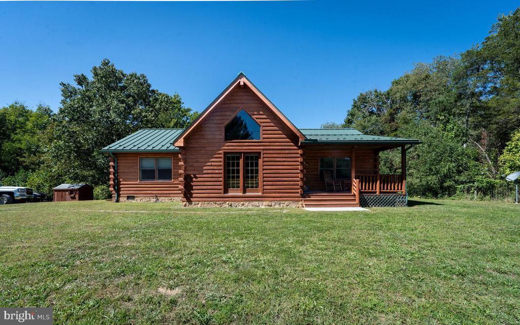 580 River Hills Rd, SHENANDOAH VA SHENANDOAH Log Cabin Homes For Sale