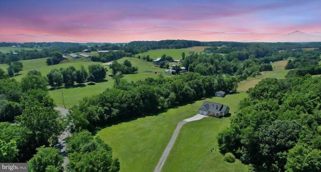 1835 Mill Creek Xrds, Luray