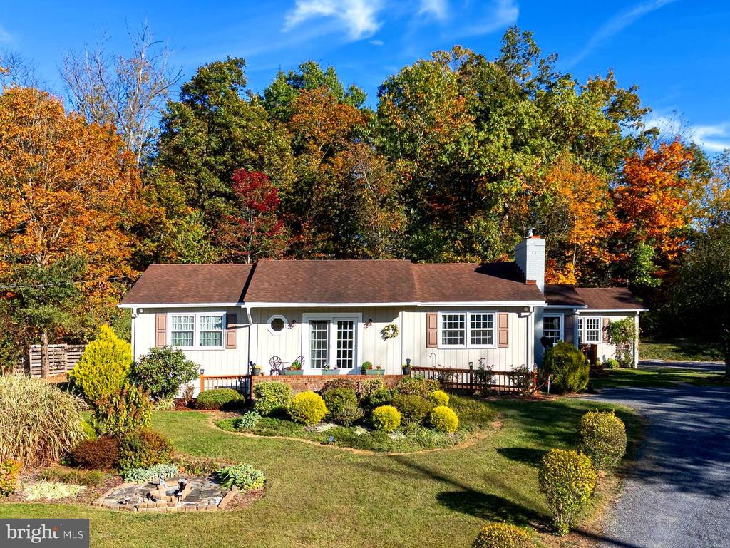 480 Mont View Ln, LURAY