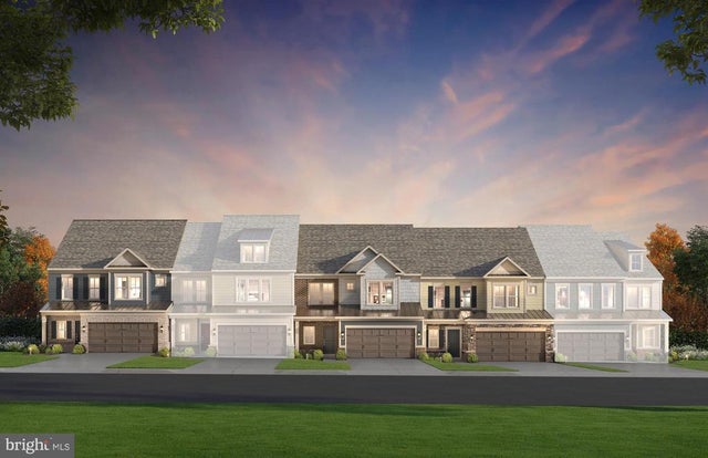 6182 Amber Ln, Haymarket