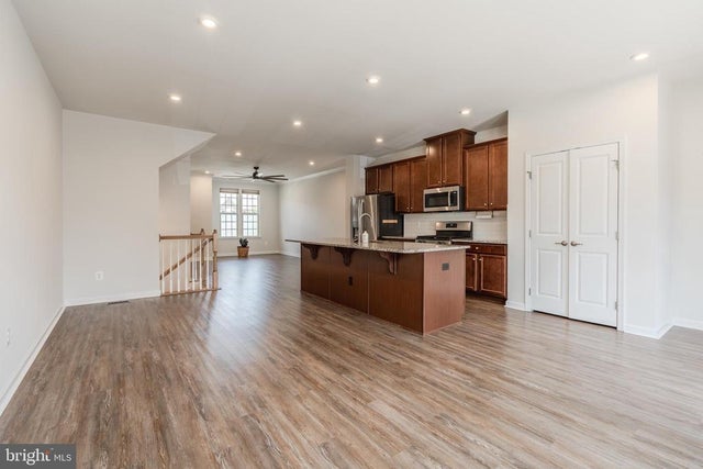 18191 Red Mulberry Rd, Dumfries