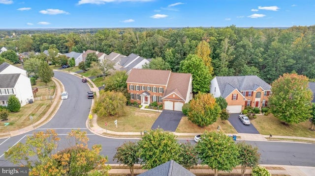 10495 Wharfdale Pl, Gainesville