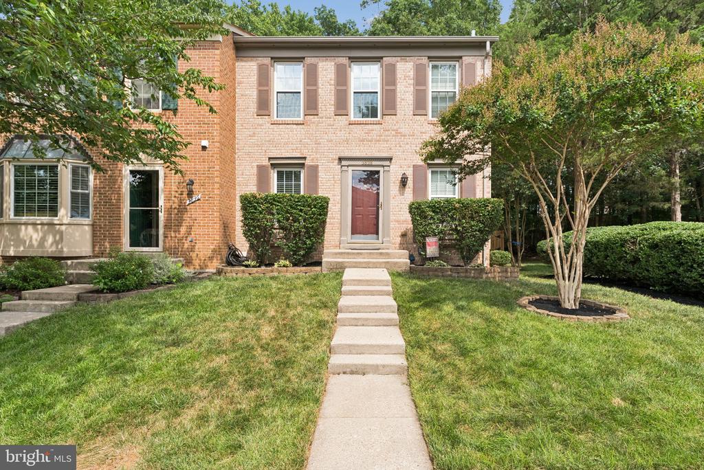 3838 Ogilvie Ct, WOODBRIDGE