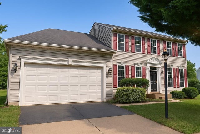 15489 Marsh Overlook Dr, Woodbridge