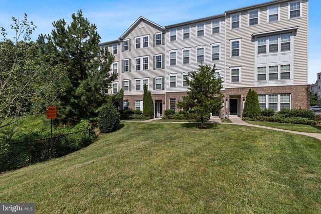 14816 Mason Creek Cir, Woodbridge