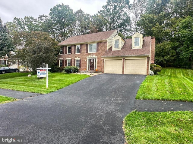 12834 Valleywood Dr, Woodbridge