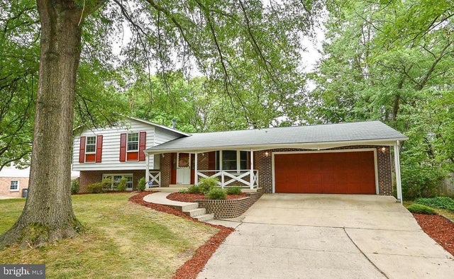 12502 Colby Dr, Woodbridge