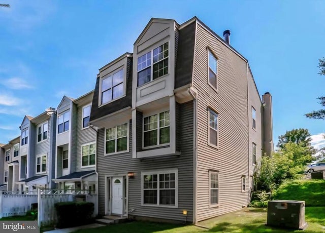 12183 Old Salem Ct, Woodbridge