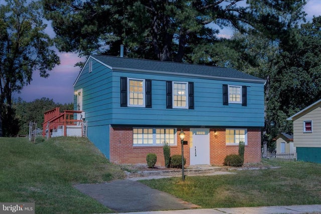 14220 Fallbrook Ln, Woodbridge