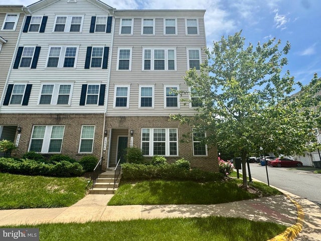 14854 Mason Creek Cir, Woodbridge